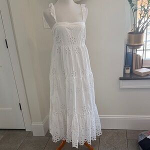 ❣️❣️J. Crew White Eyelet Maxi Dress